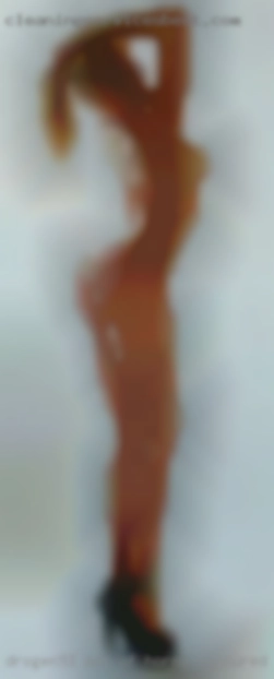 Drogen93 ads of horny coloured wives looking for sex